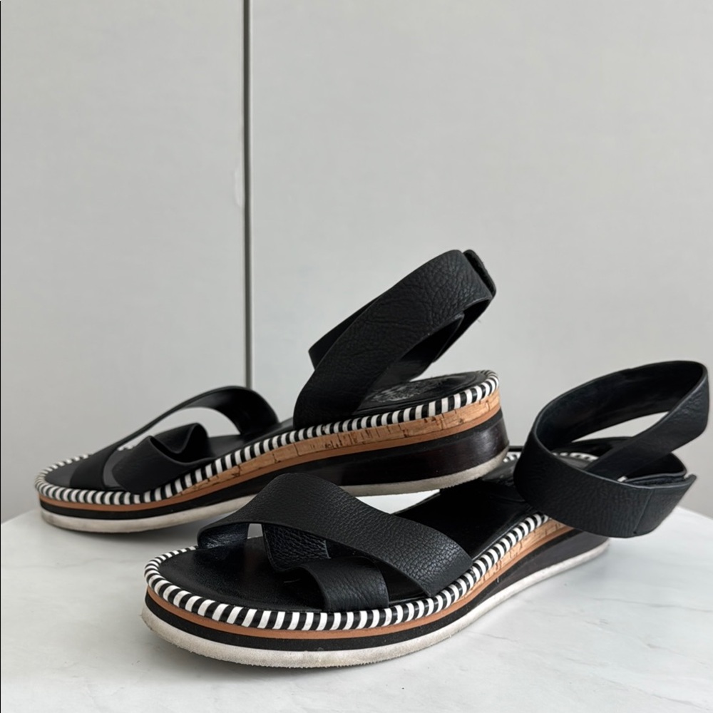 Vince Camuto Black Sandals with Peep-Toe and Ankle Strap
